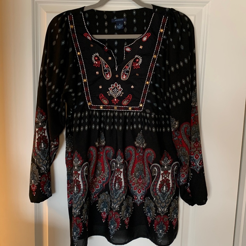 Westbound Women’s Size Medium Black and Red Paisley Flowy Tunic Top